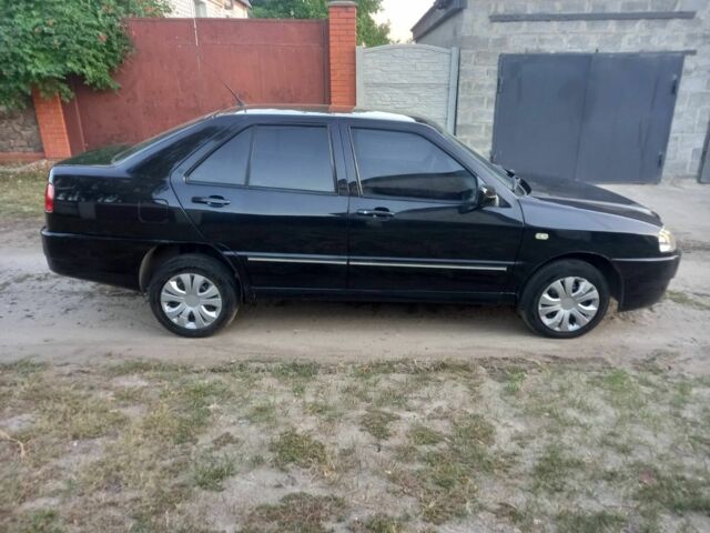 Чорний Чері Амулет, об'ємом двигуна 0 л та пробігом 180 тис. км за 1800 $, фото 2 на Automoto.ua
