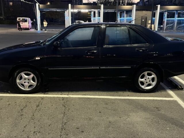 Черный Чери Амулет, объемом двигателя 1.6 л и пробегом 200 тыс. км за 1200 $, фото 3 на Automoto.ua