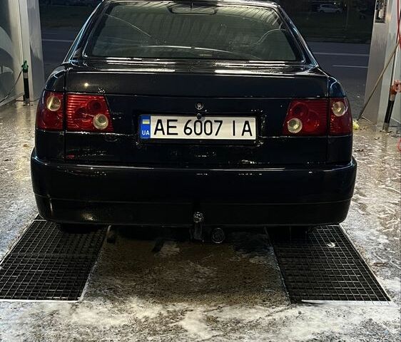 Черный Чери Амулет, объемом двигателя 1.6 л и пробегом 200 тыс. км за 1200 $, фото 1 на Automoto.ua