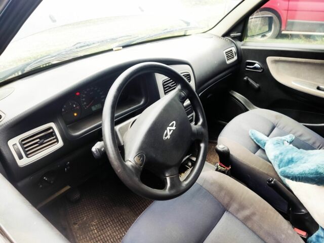 Черный Чери Амулет, объемом двигателя 1.6 л и пробегом 130 тыс. км за 600 $, фото 4 на Automoto.ua