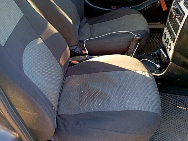 Черный Чери Амулет, объемом двигателя 1.6 л и пробегом 303 тыс. км за 1500 $, фото 3 на Automoto.ua