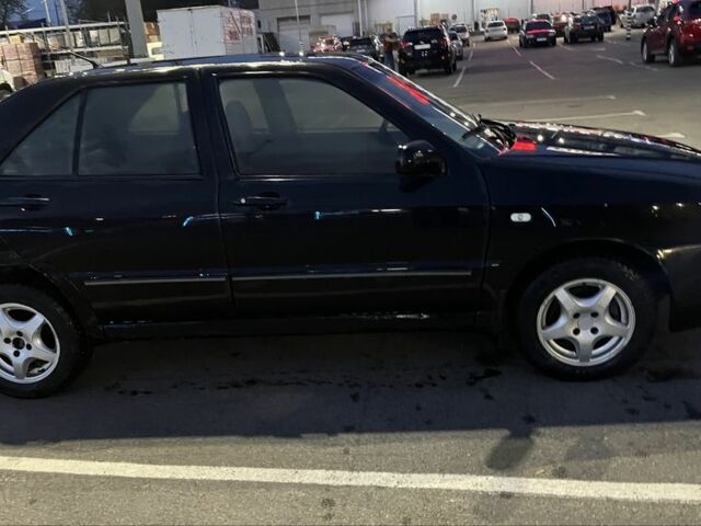 Черный Чери Амулет, объемом двигателя 1.6 л и пробегом 200 тыс. км за 1200 $, фото 4 на Automoto.ua