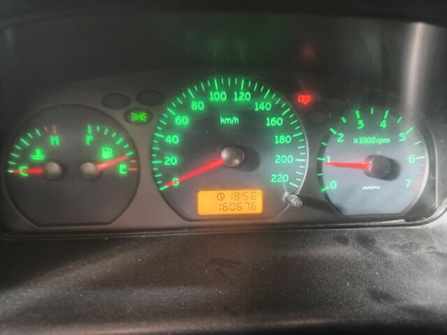 Черный Чери Амулет, объемом двигателя 1.6 л и пробегом 160 тыс. км за 1500 $, фото 6 на Automoto.ua