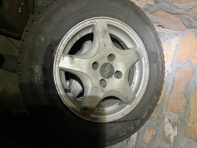 Чорний Чері Амулет, об'ємом двигуна 1.6 л та пробігом 170 тис. км за 994 $, фото 5 на Automoto.ua