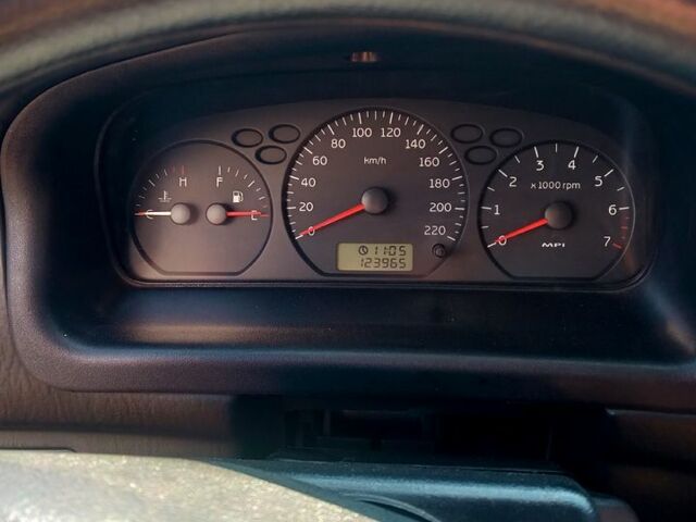 Черный Чери Амулет, объемом двигателя 1.6 л и пробегом 123 тыс. км за 950 $, фото 5 на Automoto.ua