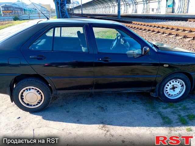 Черный Чери Амулет, объемом двигателя 1.6 л и пробегом 303 тыс. км за 1500 $, фото 2 на Automoto.ua