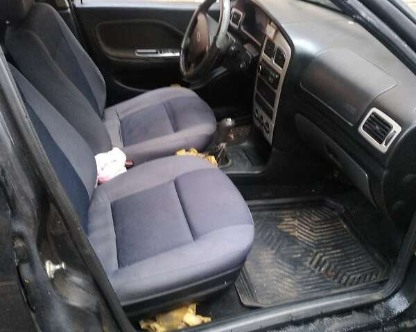 Черный Чери Амулет, объемом двигателя 1.6 л и пробегом 166 тыс. км за 1700 $, фото 2 на Automoto.ua