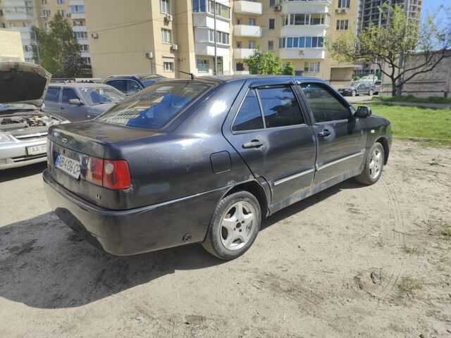 Чорний Чері Амулет, об'ємом двигуна 1.6 л та пробігом 422 тис. км за 1399 $, фото 10 на Automoto.ua