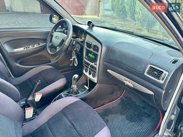 Чорний Чері Амулет, об'ємом двигуна 1.5 л та пробігом 207 тис. км за 2250 $, фото 7 на Automoto.ua