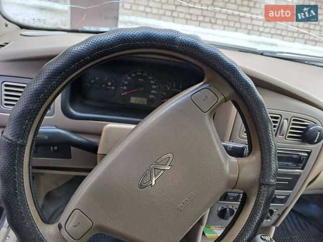 Чери Амулет, объемом двигателя 1.6 л и пробегом 220 тыс. км за 2200 $, фото 11 на Automoto.ua