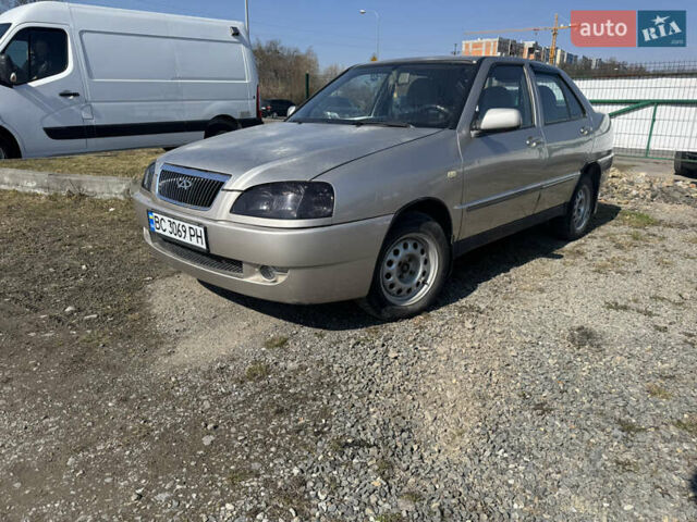Чери Амулет, объемом двигателя 1.6 л и пробегом 168 тыс. км за 1600 $, фото 3 на Automoto.ua