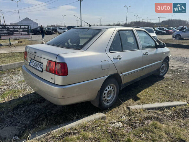 Чери Амулет, объемом двигателя 1.6 л и пробегом 168 тыс. км за 1600 $, фото 8 на Automoto.ua