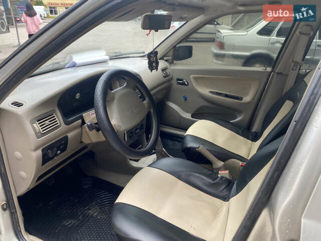 Чери Амулет, объемом двигателя 1.6 л и пробегом 84 тыс. км за 1850 $, фото 9 на Automoto.ua