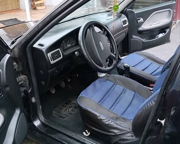 Чери Амулет, объемом двигателя 1.6 л и пробегом 94 тыс. км за 2000 $, фото 6 на Automoto.ua