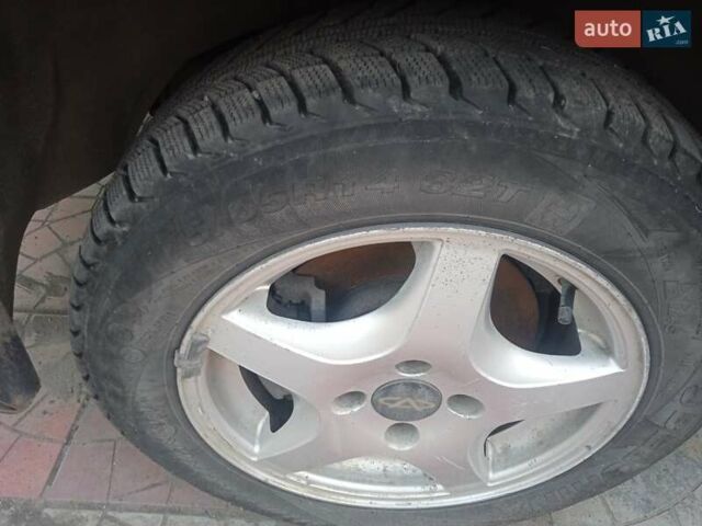 Чери Амулет, объемом двигателя 1.6 л и пробегом 200 тыс. км за 1450 $, фото 3 на Automoto.ua