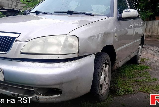 Чери Амулет, объемом двигателя 1.6 л и пробегом 180 тыс. км за 1000 $, фото 5 на Automoto.ua