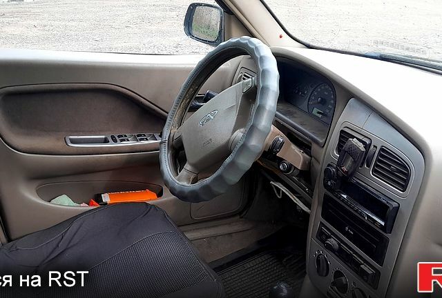 Чери Амулет, объемом двигателя 1.6 л и пробегом 180 тыс. км за 1000 $, фото 1 на Automoto.ua