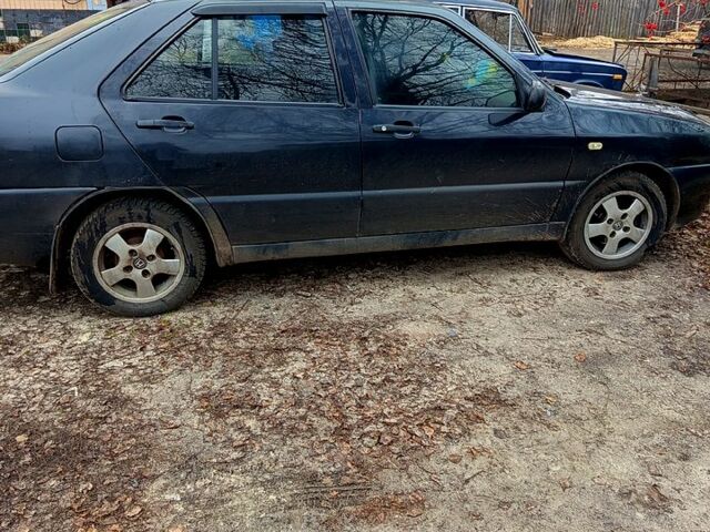 Чери Амулет, объемом двигателя 1.6 л и пробегом 250 тыс. км за 2050 $, фото 1 на Automoto.ua