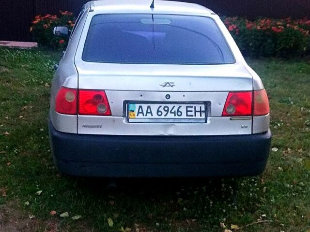 Чери Амулет, объемом двигателя 1.6 л и пробегом 200 тыс. км за 650 $, фото 1 на Automoto.ua