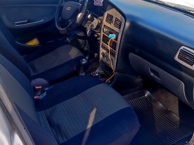 Чери Амулет, объемом двигателя 16 л и пробегом 121 тыс. км за 2080 $, фото 9 на Automoto.ua
