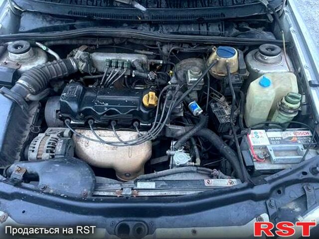Чери Амулет, объемом двигателя 15 л и пробегом 280 тыс. км за 1800 $, фото 3 на Automoto.ua