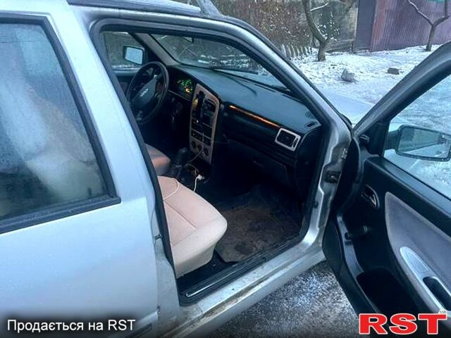 Чери Амулет, объемом двигателя 15 л и пробегом 280 тыс. км за 1800 $, фото 7 на Automoto.ua