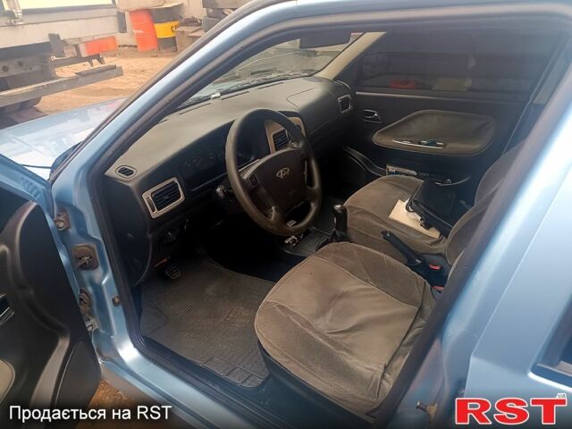 Чери Амулет, объемом двигателя 16 л и пробегом 102 тыс. км за 3000 $, фото 4 на Automoto.ua