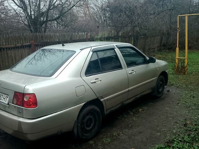 Чері Амулет, об'ємом двигуна 1.6 л та пробігом 174 тис. км за 2000 $, фото 2 на Automoto.ua