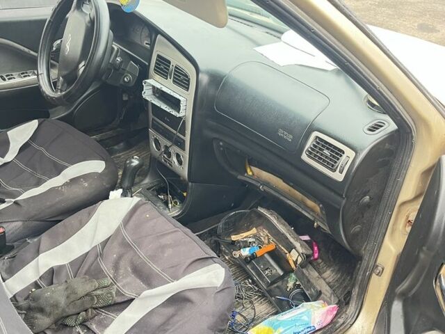 Жовтий Чері Амулет, об'ємом двигуна 0 л та пробігом 500 тис. км за 429 $, фото 4 на Automoto.ua