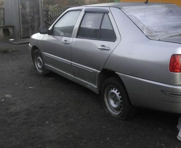 Серый Чери Амулет, объемом двигателя 1.6 л и пробегом 110 тыс. км за 600 $, фото 2 на Automoto.ua