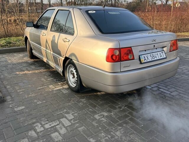 Сірий Чері Амулет, об'ємом двигуна 1.6 л та пробігом 66 тис. км за 1658 $, фото 4 на Automoto.ua