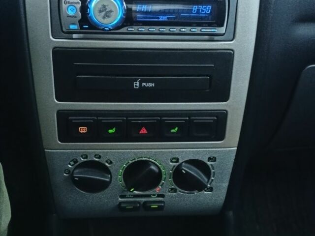 Серый Чери Амулет, объемом двигателя 1.6 л и пробегом 75 тыс. км за 3300 $, фото 1 на Automoto.ua