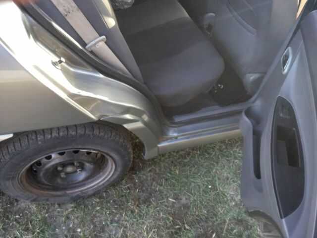 Серый Чери Амулет, объемом двигателя 1.5 л и пробегом 80 тыс. км за 3000 $, фото 5 на Automoto.ua