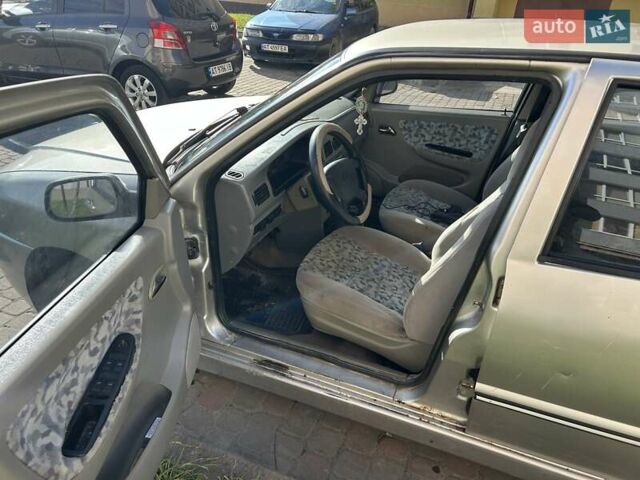 Сірий Чері Амулет, об'ємом двигуна 1.6 л та пробігом 180 тис. км за 950 $, фото 4 на Automoto.ua