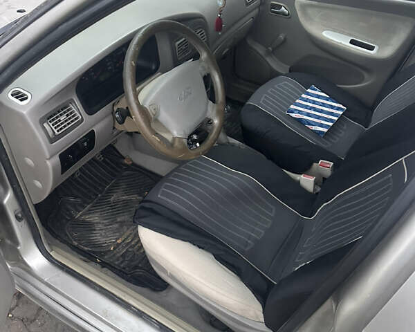 Сірий Чері Амулет, об'ємом двигуна 1.6 л та пробігом 158 тис. км за 1700 $, фото 7 на Automoto.ua