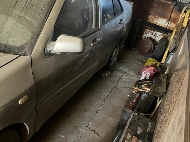 Серый Чери Амулет, объемом двигателя 1.6 л и пробегом 90 тыс. км за 1000 $, фото 1 на Automoto.ua