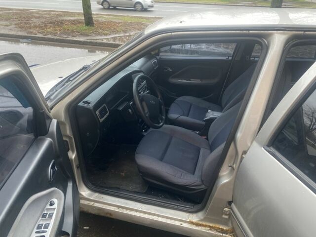 Серый Чери Амулет, объемом двигателя 1.6 л и пробегом 160 тыс. км за 2000 $, фото 1 на Automoto.ua