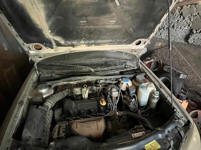 Серый Чери Амулет, объемом двигателя 1.6 л и пробегом 90 тыс. км за 1000 $, фото 12 на Automoto.ua