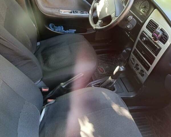 Чери Амулет 2007 в Запорожье на Automoto.ua Серый Чери Амулет, объемом двигателя 1.6 л и пробегом 141 тыс. км за 2000 $, фото 1 на Automoto.ua