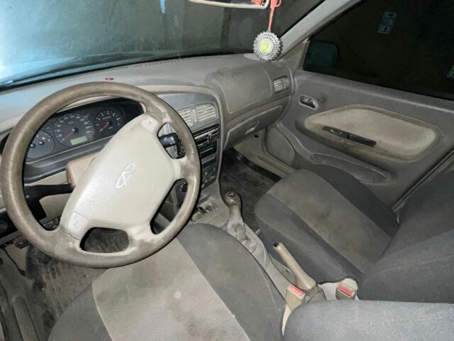 Серый Чери Амулет, объемом двигателя 1.6 л и пробегом 90 тыс. км за 1000 $, фото 6 на Automoto.ua