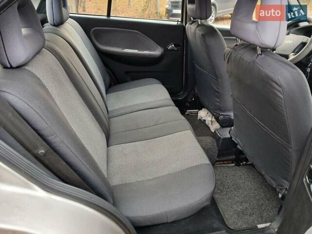 Серый Чери Амулет, объемом двигателя 1.6 л и пробегом 133 тыс. км за 3000 $, фото 1 на Automoto.ua