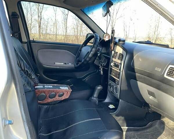Чері Амулет 2008 у Захарівка (Фрунзівка) на Automoto.ua Сірий Чері Амулет, об'ємом двигуна 1.6 л та пробігом 231 тис. км за 2500 $, фото 12 на Automoto.ua