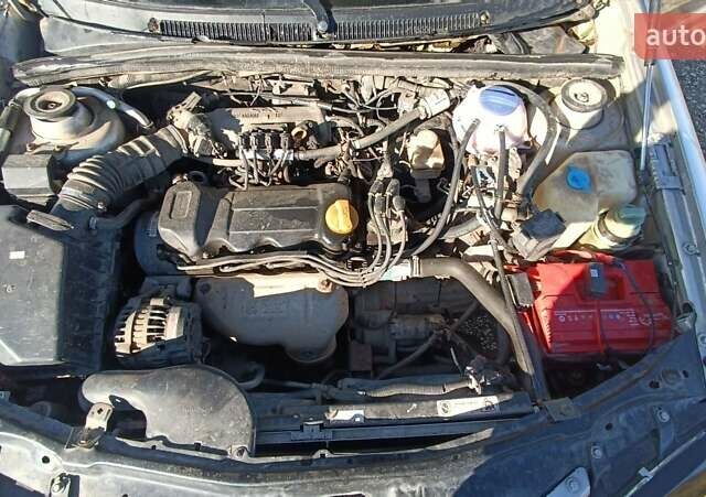 Чері Амулет 2008 у Зборів на Automoto.ua Сірий Чері Амулет, об'ємом двигуна 1.6 л та пробігом 179 тис. км за 1700 $, фото 26 на Automoto.ua