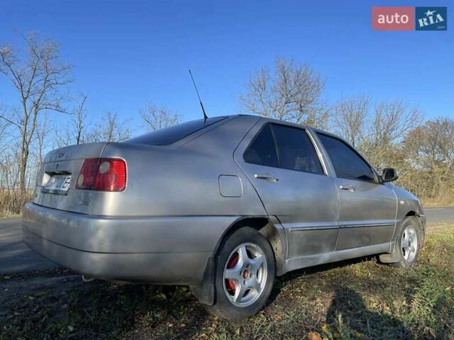 Чері Амулет 2008 у Захарівка (Фрунзівка) на Automoto.ua Сірий Чері Амулет, об'ємом двигуна 1.6 л та пробігом 231 тис. км за 2500 $, фото 8 на Automoto.ua