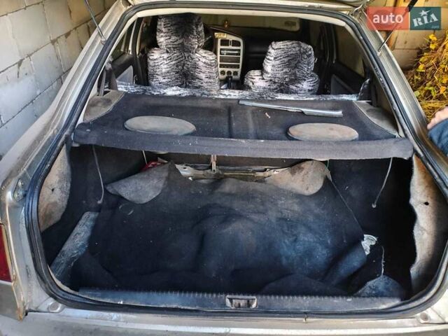 Серый Чери Амулет, объемом двигателя 1.6 л и пробегом 200 тыс. км за 1500 $, фото 5 на Automoto.ua