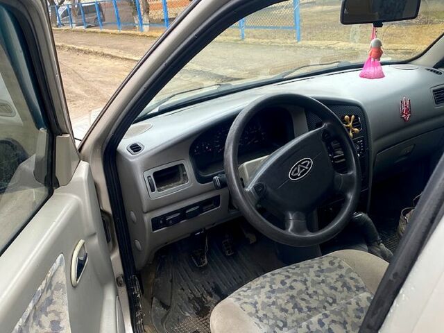 Серый Чери Амулет, объемом двигателя 1.6 л и пробегом 170 тыс. км за 1400 $, фото 12 на Automoto.ua