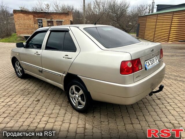 Сірий Чері Амулет, об'ємом двигуна 1.6 л та пробігом 170 тис. км за 1850 $, фото 5 на Automoto.ua