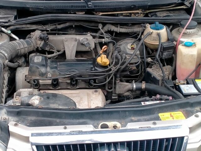 Серый Чери Амулет, объемом двигателя 1.6 л и пробегом 200 тыс. км за 1200 $, фото 8 на Automoto.ua