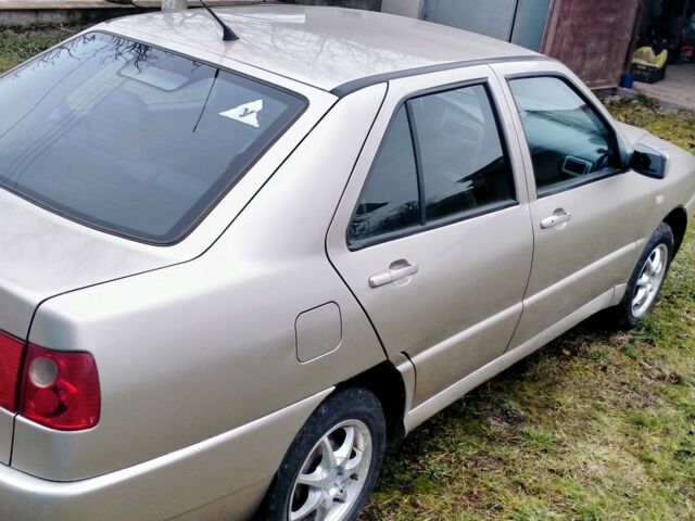 Серый Чери Амулет, объемом двигателя 1.6 л и пробегом 200 тыс. км за 1200 $, фото 3 на Automoto.ua