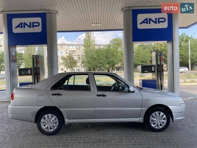 Сірий Чері Амулет, об'ємом двигуна 1.5 л та пробігом 104 тис. км за 3200 $, фото 6 на Automoto.ua